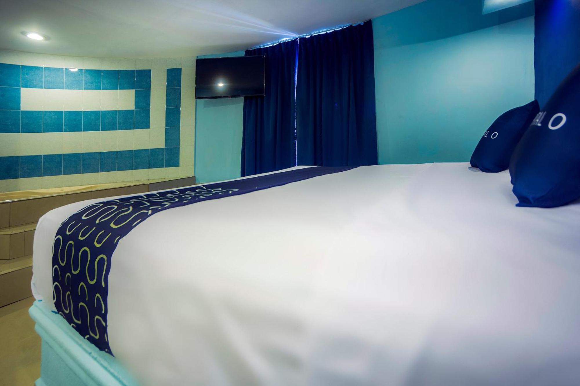 Capital O Hotel Diro, Monterrey Dış mekan fotoğraf