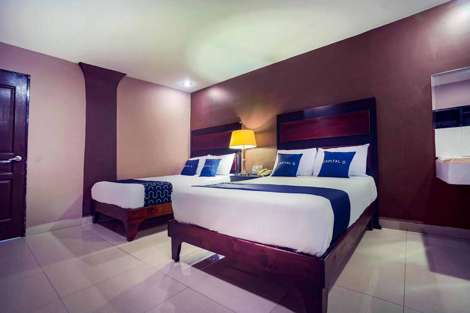 Capital O Hotel Diro, Monterrey Dış mekan fotoğraf