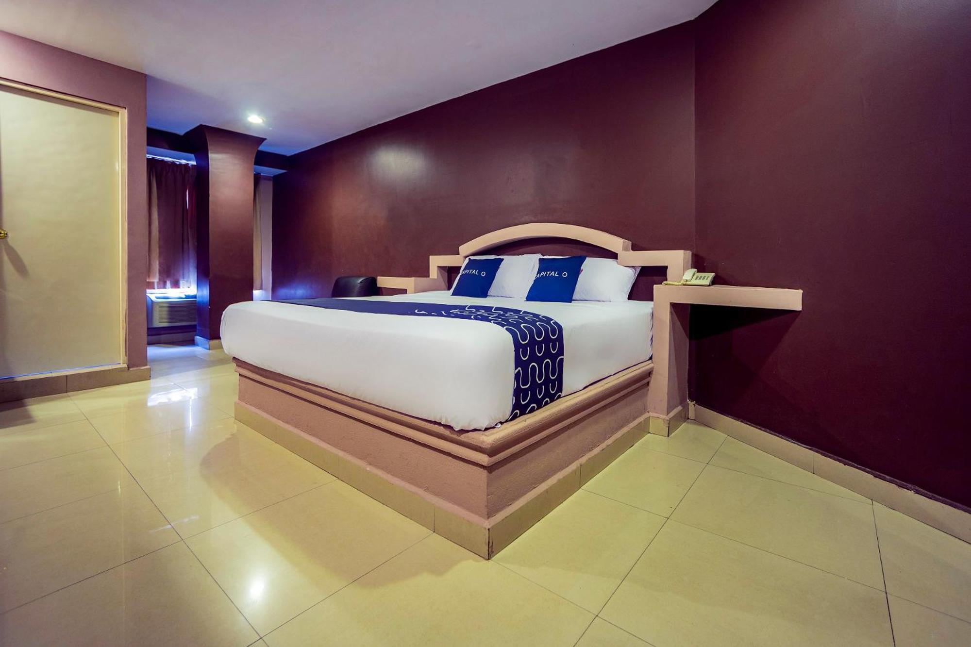 Capital O Hotel Diro, Monterrey Dış mekan fotoğraf
