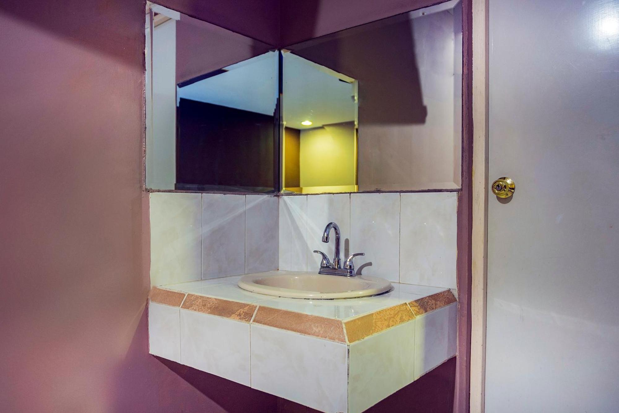 Capital O Hotel Diro, Monterrey Dış mekan fotoğraf